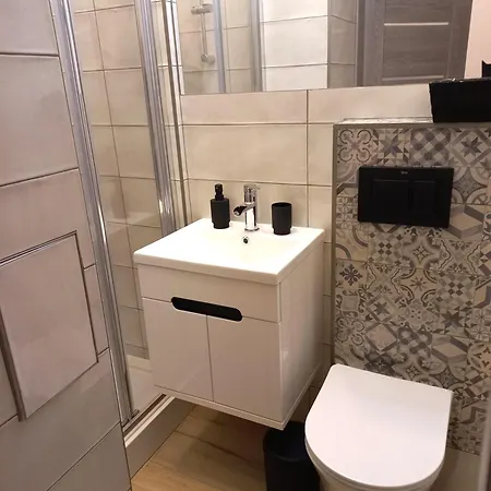 Aleksandra Old Town Apartamento *